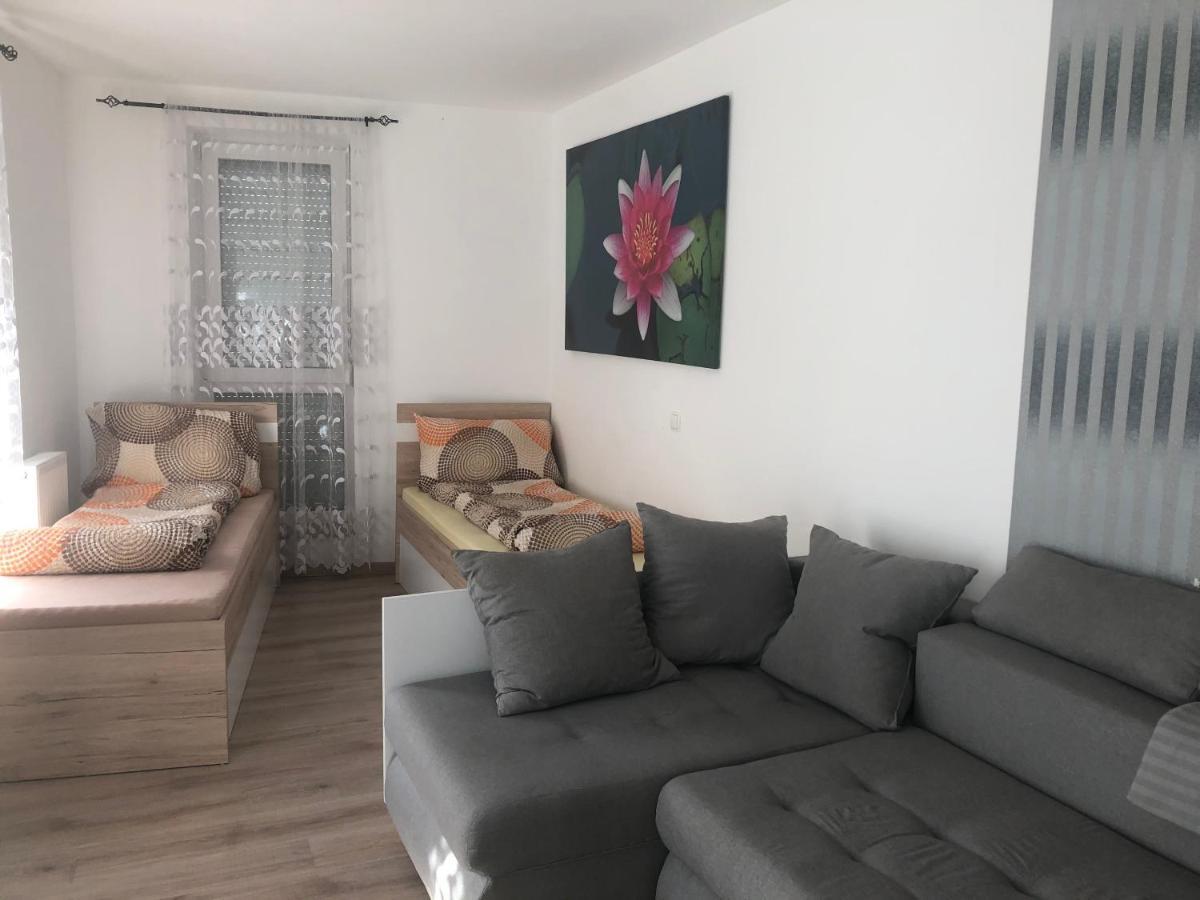 Edes Alom Guesthouse Σέγκεντ Εξωτερικό φωτογραφία